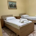 Moa 2br *